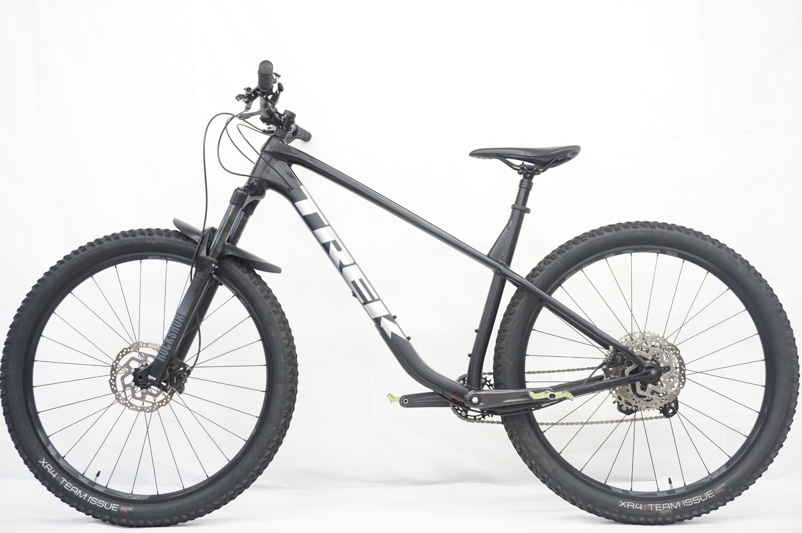TREK トレック