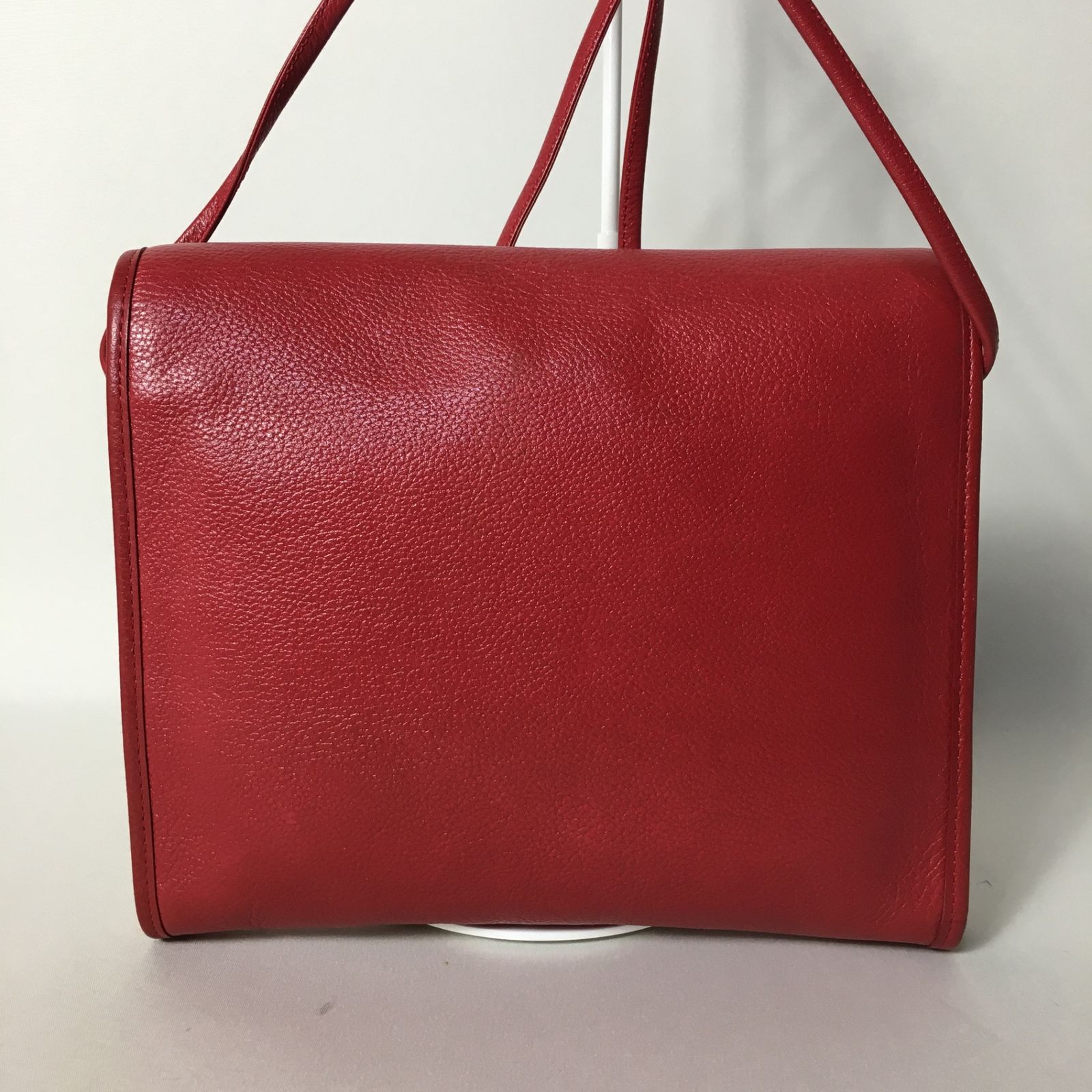 2507-106｜イヴサンローラン ショルダーバッグ レザー レッド