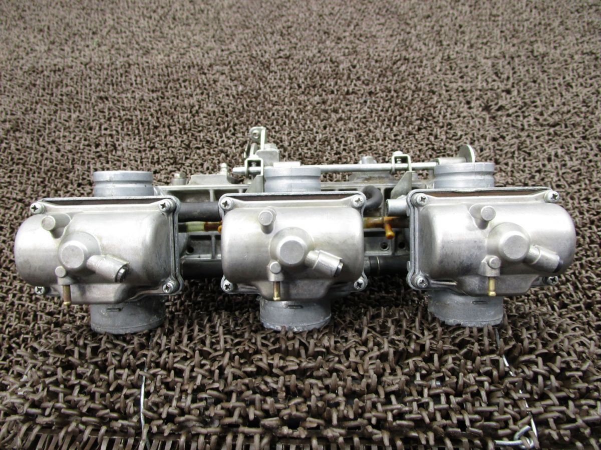 GT380 キャブレター △A837！NGT380 OH素材に スズキ 【 GT380 】 逆車