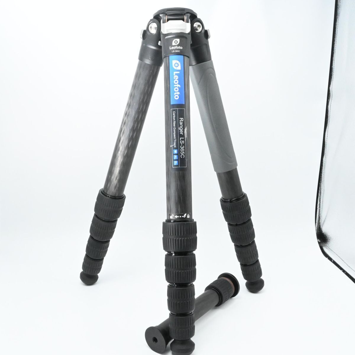 Vinten Pro-6HDV ビデオ雲台+三脚 ケース付 【公式通販】 Vinten Pro-6HDV ビデオ雲台+三脚 ケース付 【公式通販】