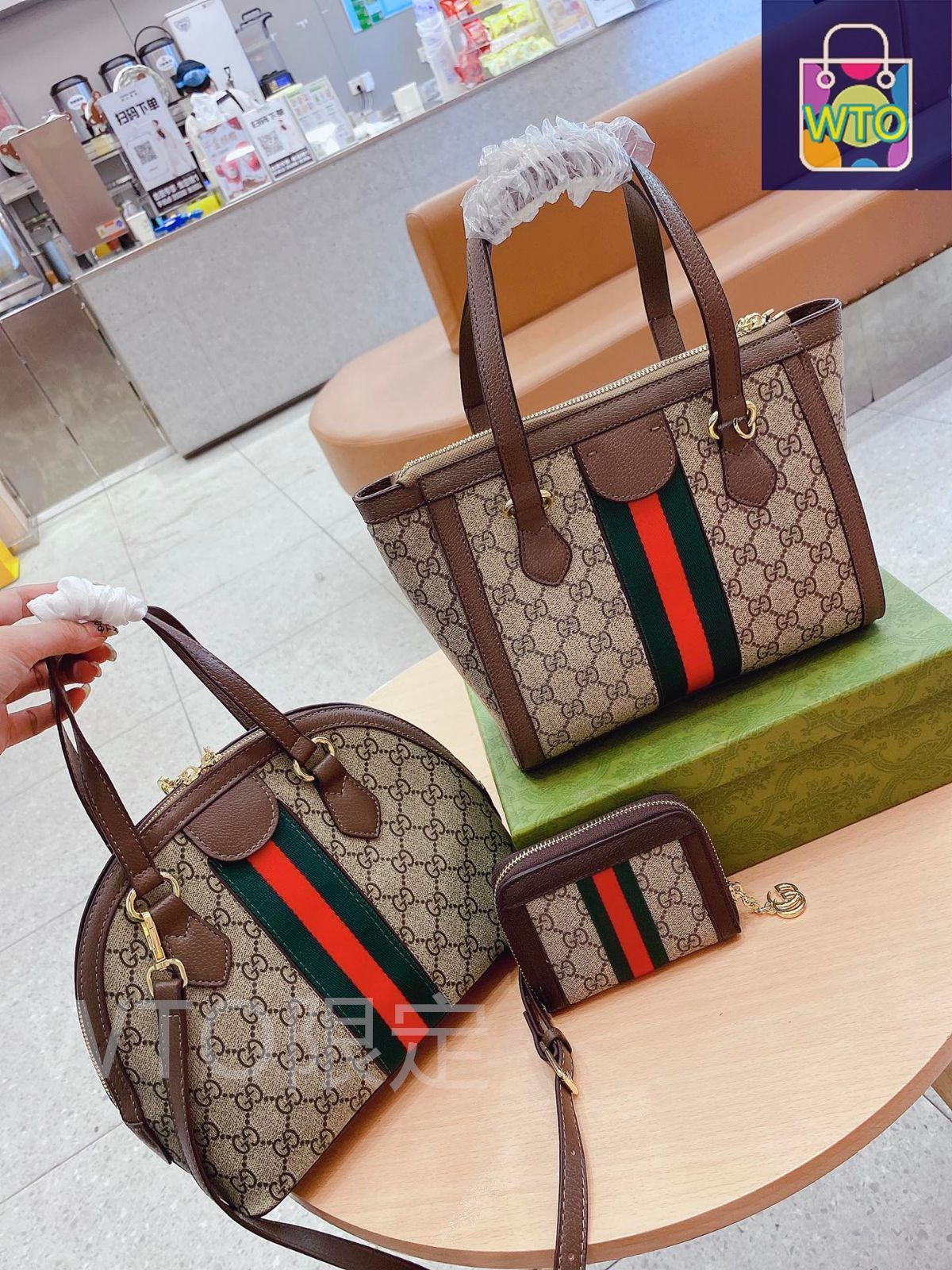 超希少　グッチ　スネークデザイン　ハンドバッグ 2025年最新】gucci スネーク バッグの人気アイテム - メルカリ
