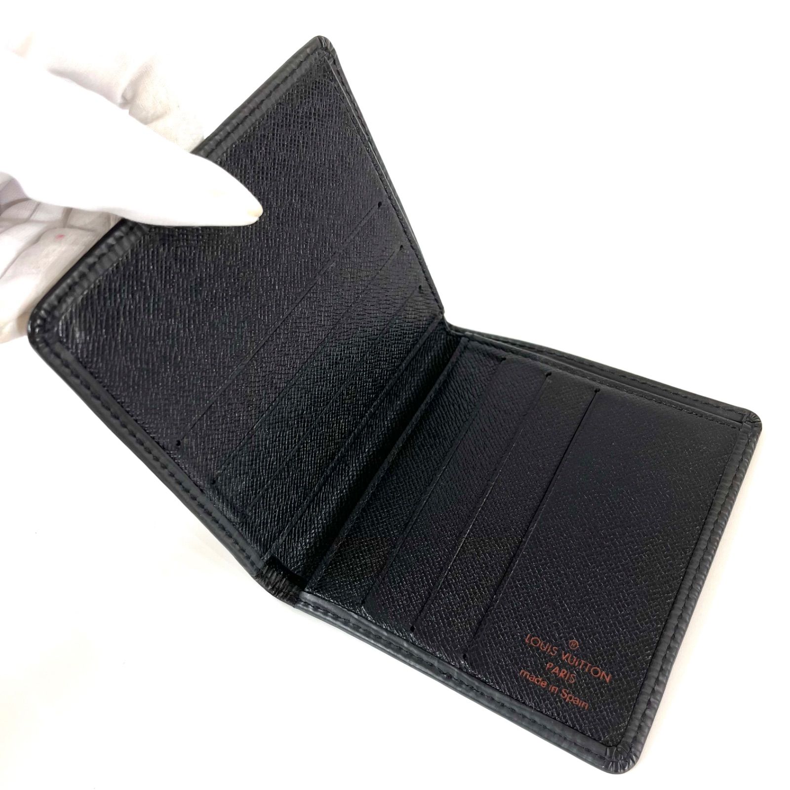 ◼️LOUIS VUITTON◼️エピ ポルト ビエ・6カルト クレディ 2つ折り