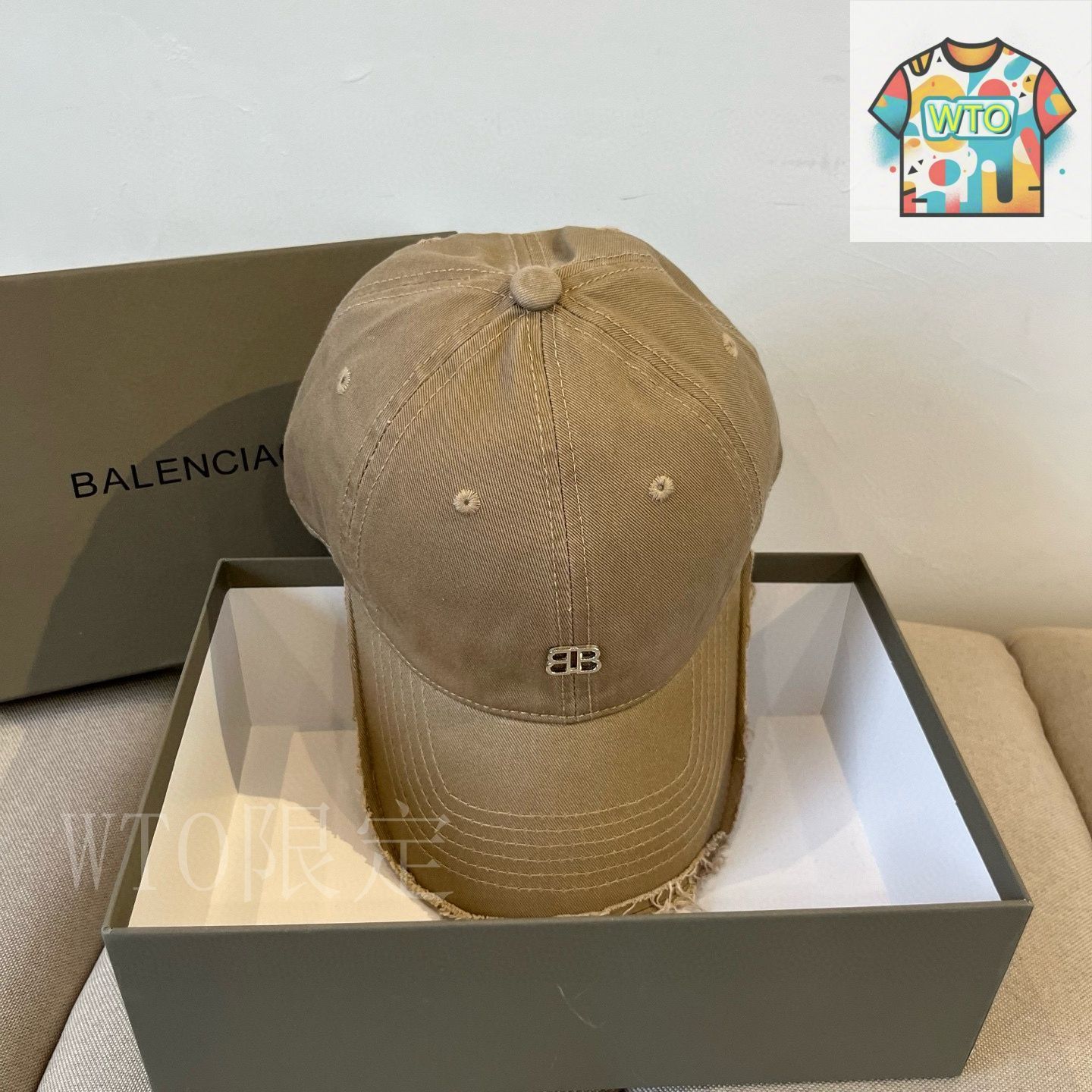 Balenciaga❢交渉可❢ベースボールキャップ ベージュ Balenciaga❢交渉可❢ベースボールキャップ ベージュ Balenciaga