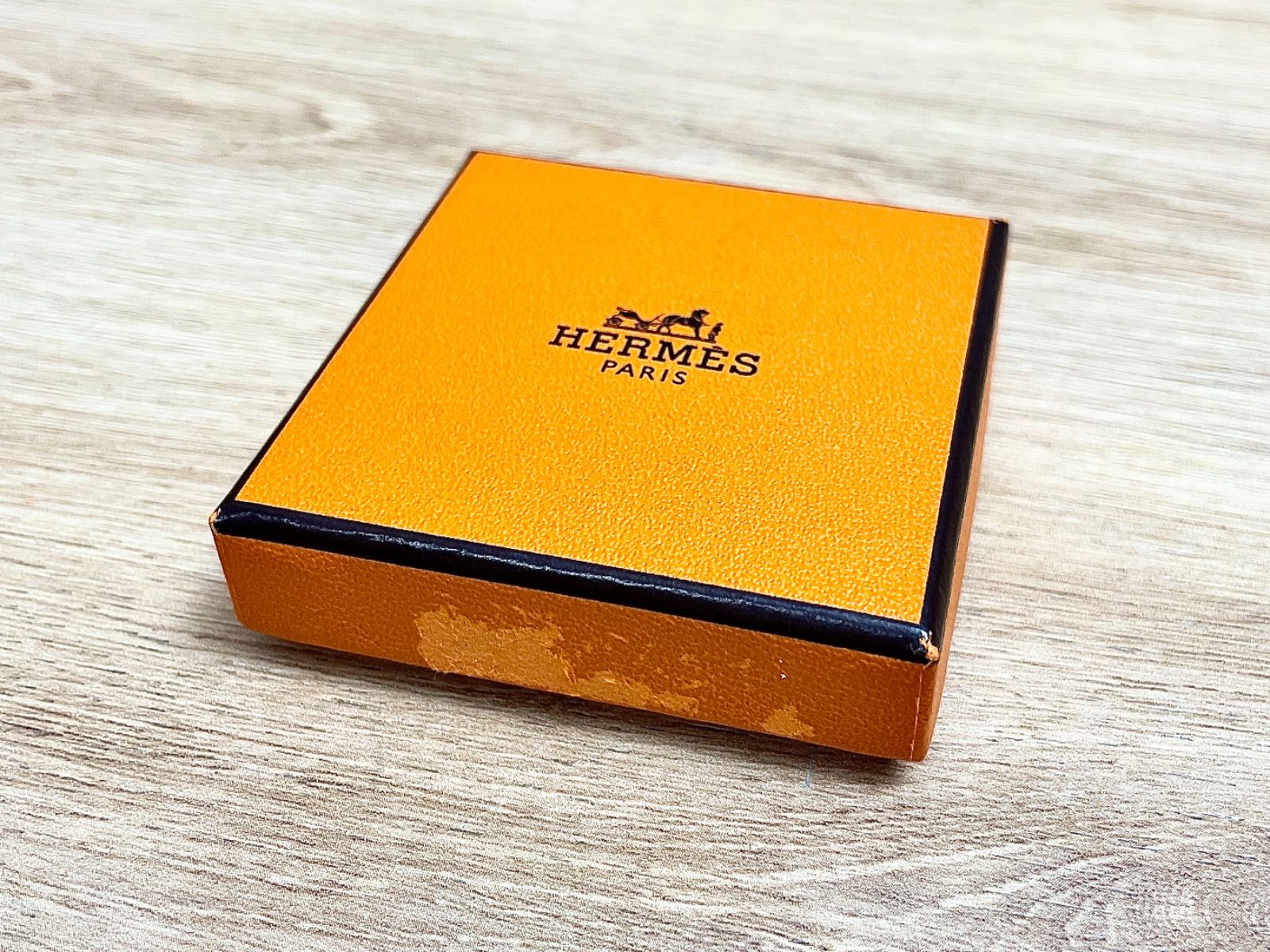 エルメス HERMES Hロゴフォトスタンド 箱 送料無料 ◎ HERMES