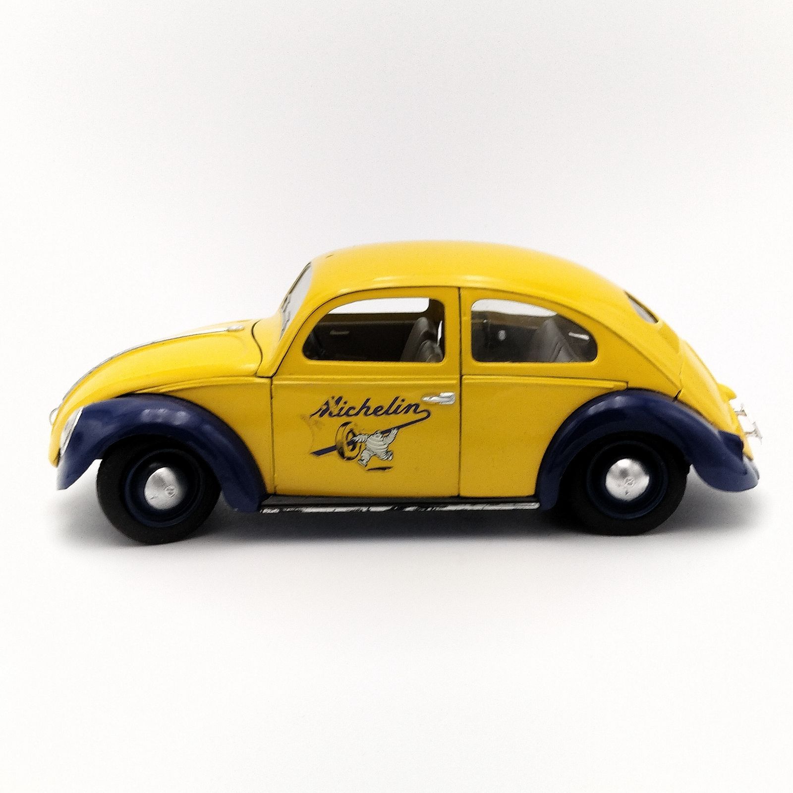 【レア】ワーゲンビートル+Michelin 1/18【solido】 レア】ワーゲン ビートル ミシュラン 1/17 Solido VW BEETLE