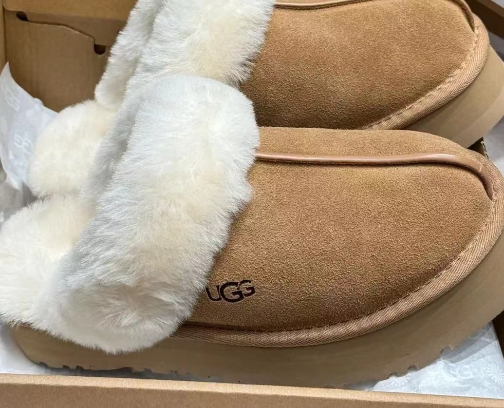 アグ UGG ディスケット シューズ スエード スリッポン厚底スノーブーツソールラバー100%