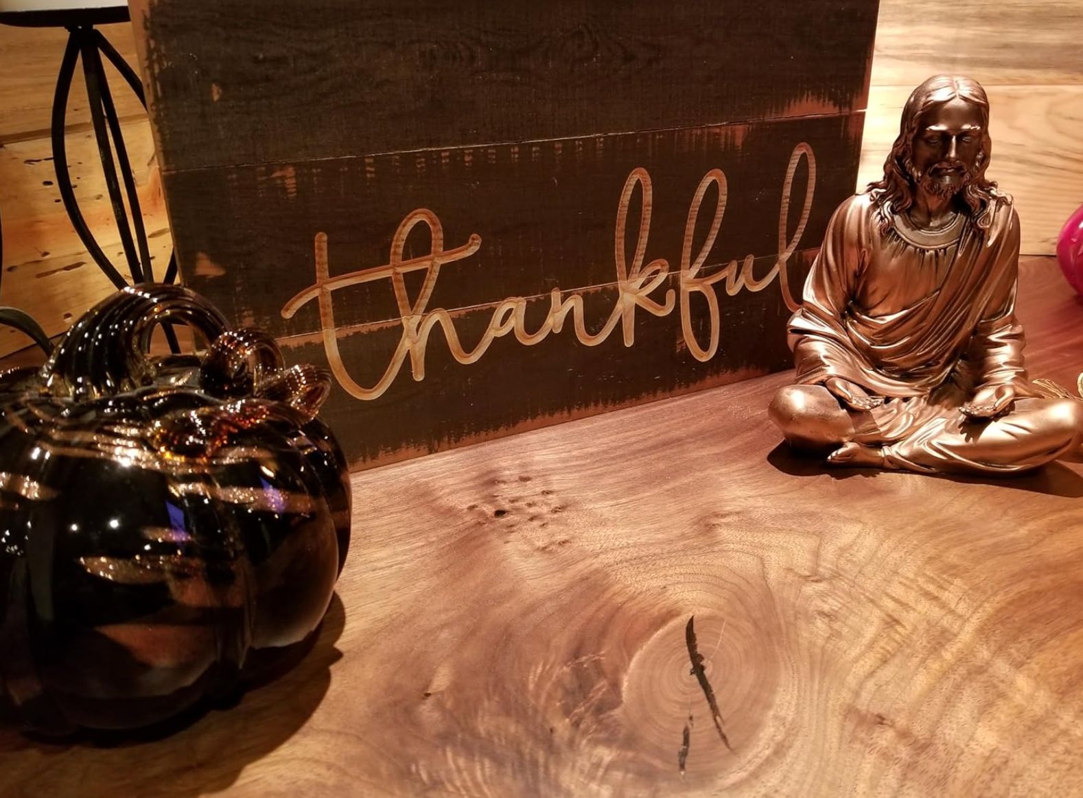 イエス像 12 インチ ブロンズ - 瞑想像の装飾 - どの部屋にも合うイエスの置物 - キリスト教徒やスピリチュアルな友人への素晴らしい贈り物