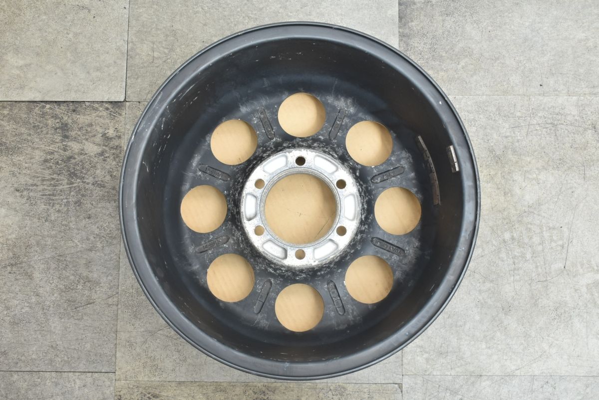 セーター 程度良好 社外 レンコンホイール 17in 8J 20 PCD139.7 FJクルーザー ハイラックス サーフ ランクル プラド サファリ パジェロ