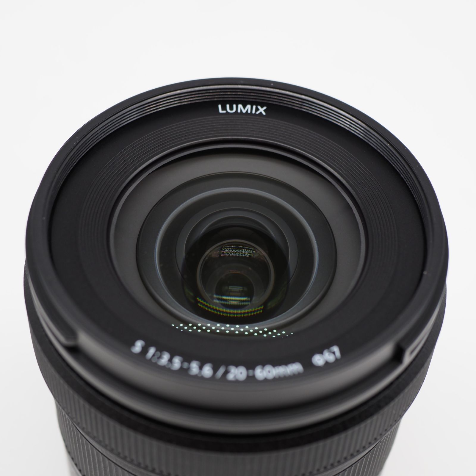 □ほぼ新品□ PANASONIC LUMIX S 20-60mm F3.5-5.6 ブラック S-R2060 183037 - メルカリ