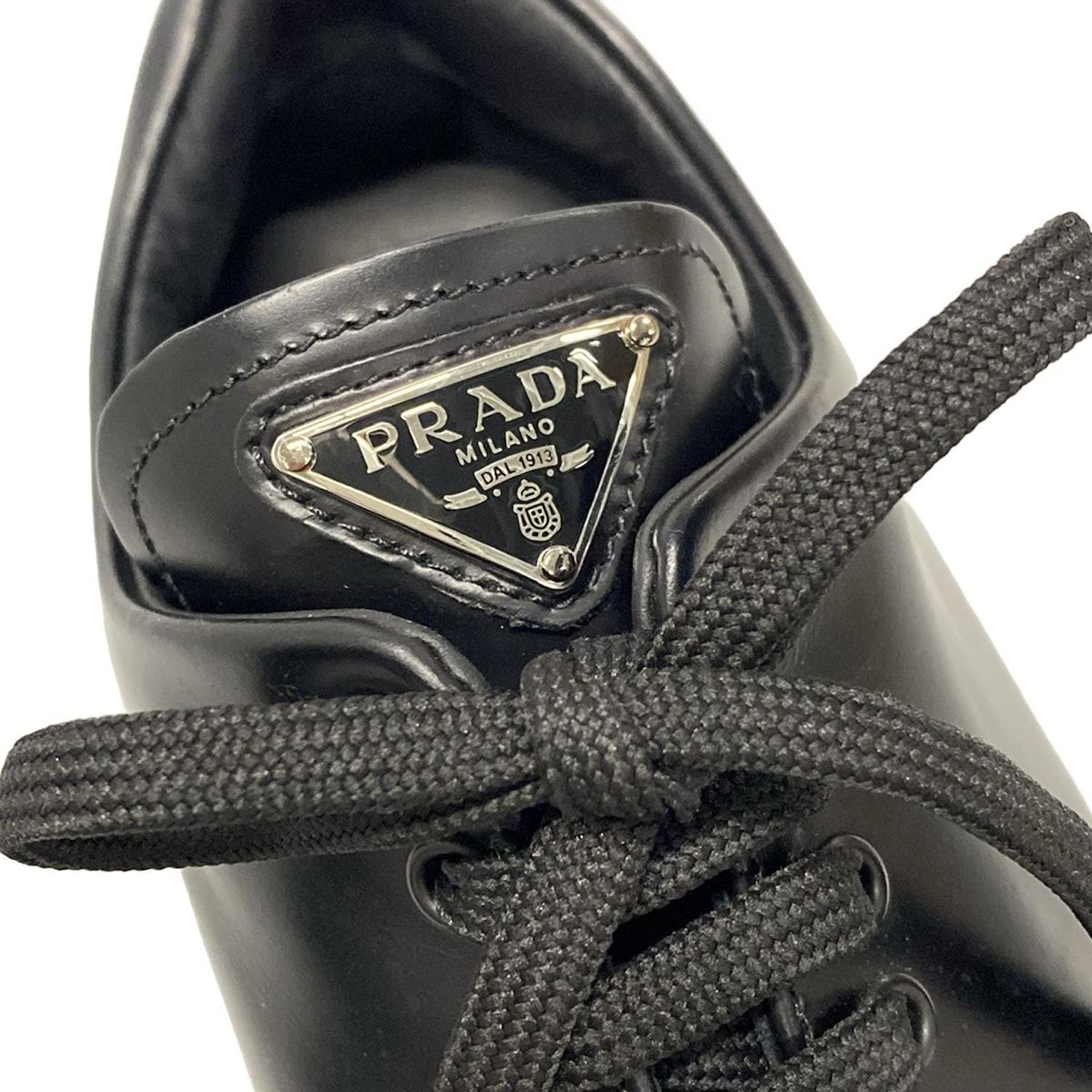 PRADA⭐︎モノリス プラッシュドレザー ローファー⭐︎試着のみ未使用⭐︎38 関税・送料込 PRADA モノリス ブラッシュドレザー ローファー