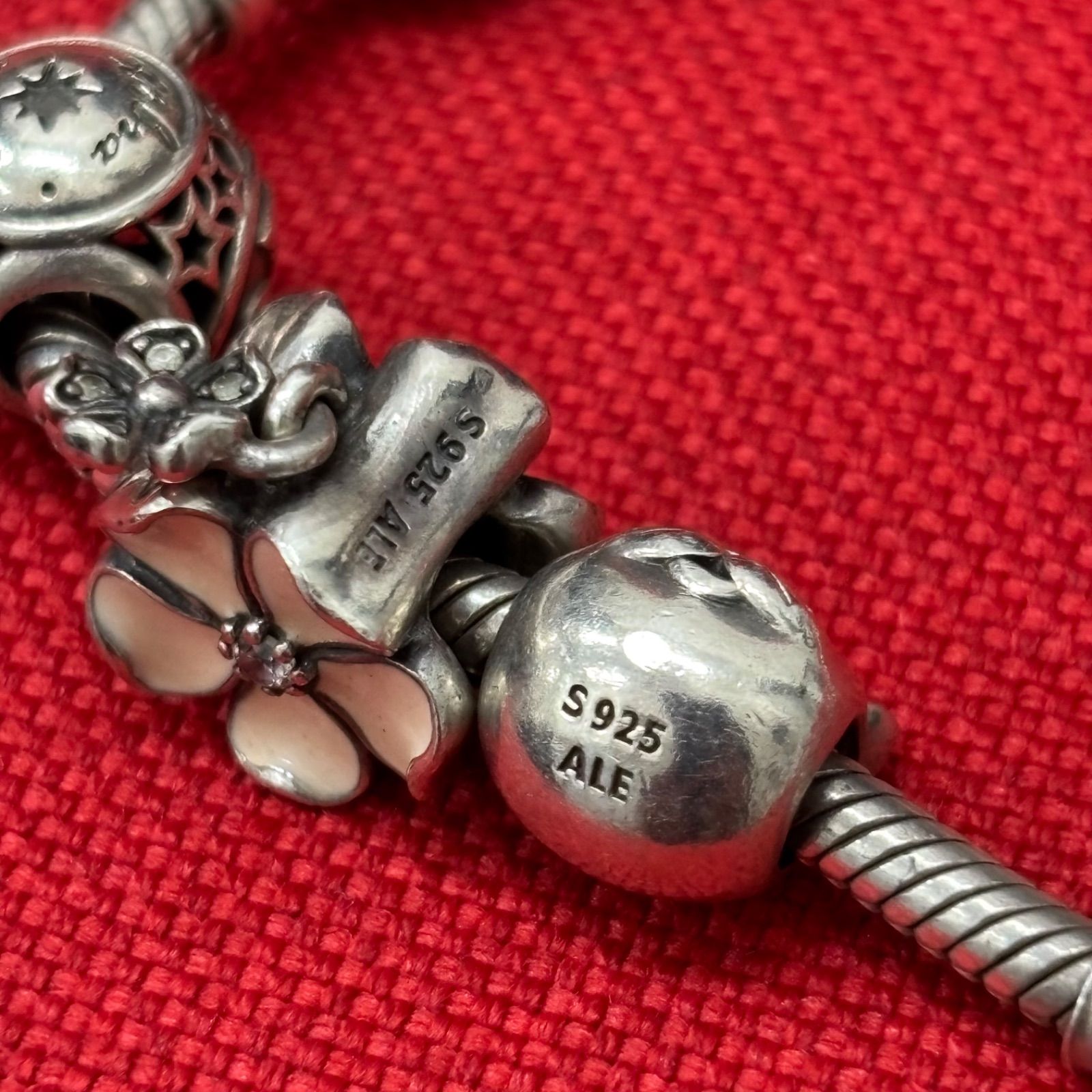 PANDORA パンドラ　ブレスレット　シルバー　バンド　24102901 Amazon | [パンドラ] Pandora Moments Silver ブレスレット