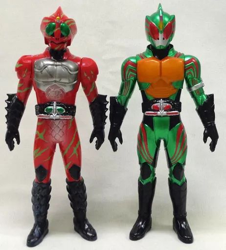 フィギュア　仮面ライダーアマゾンズセット(仮面ライダーアマゾンオメガ＆仮面ライダーアマゾンアルファ) 「仮面ライダーアマゾンズ」 ライダーヒーローシリーズEX ボーイズトイパークショップ限定 中古】フィギュア 仮面ライダーアマゾンズセット(仮面ライダー