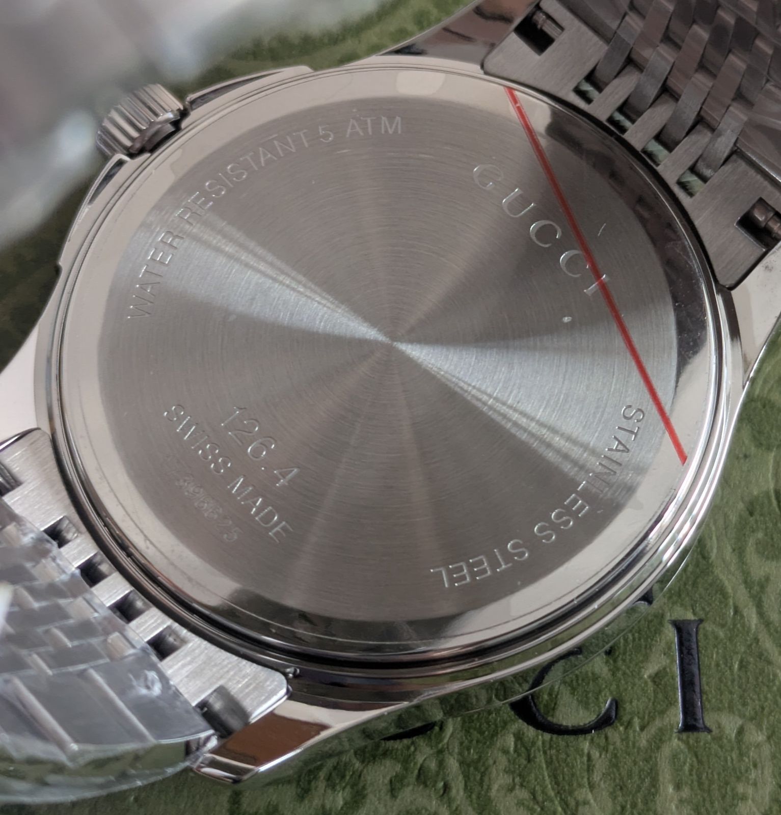 新品未使用 グッチ GUCCI Gタイムレス 腕時計 メンズ ブラック ダイヤ