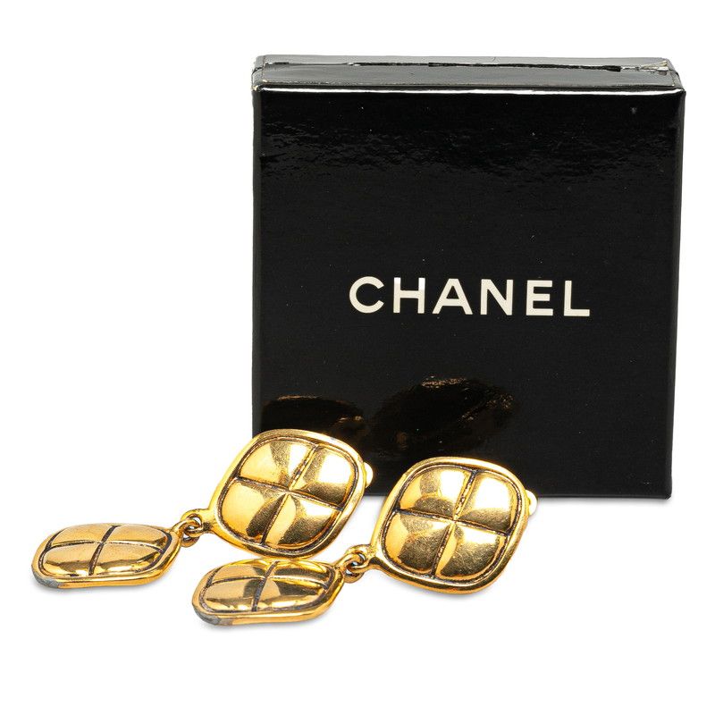 シャネル CHANEL マトラッセ ヴィンテージ ひし形 ブローチ