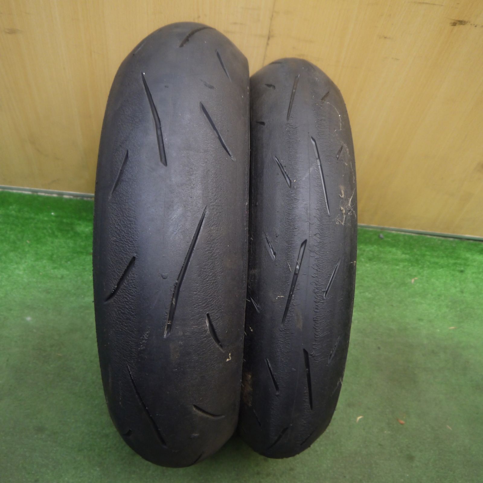前後2本セット バイク タイヤ 110|70R17 150|60R17 ダンロップ スポーツマックス α-13 SP 17インチ レース 5092208Hノタ