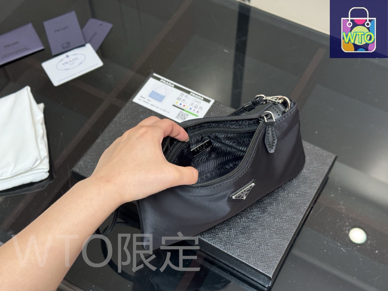 今日特価】Prada プラダ 高級感溢れるデザイン-WTO輸入3 - メルカリ