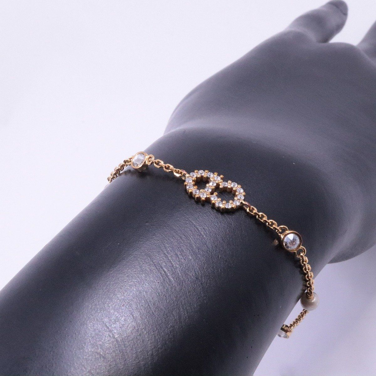 パールが華やか♡Dior Clair D Lune ブレスレット Clair D Lune Bracelet Gold-Finish Metal, White Resin Pearls