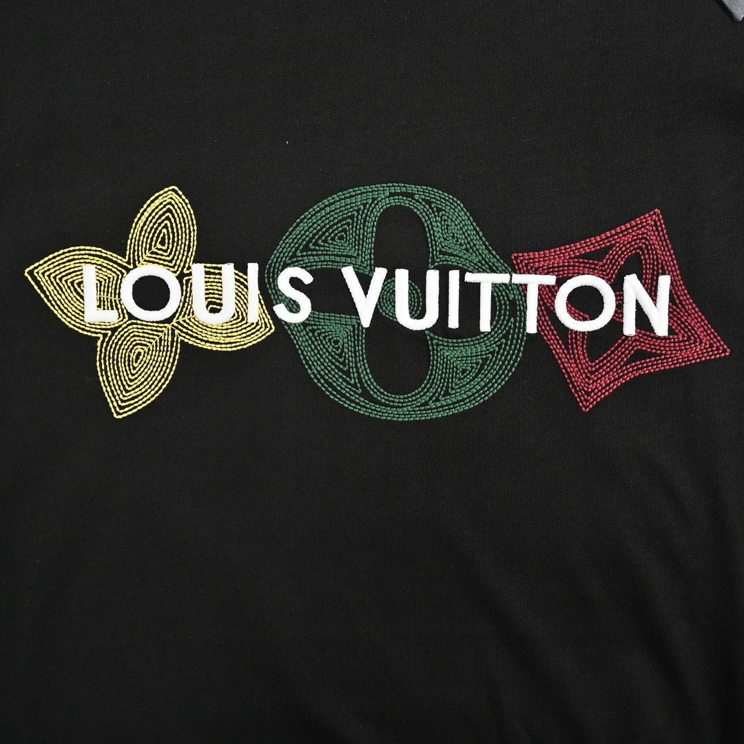 LOUIS VUITTON 黒 Tシャツ フラワーモチーフ刺繍 今日特価】Louis Vuitton 24ss 三つ花文字刺繍 T シャツ - メルカリ