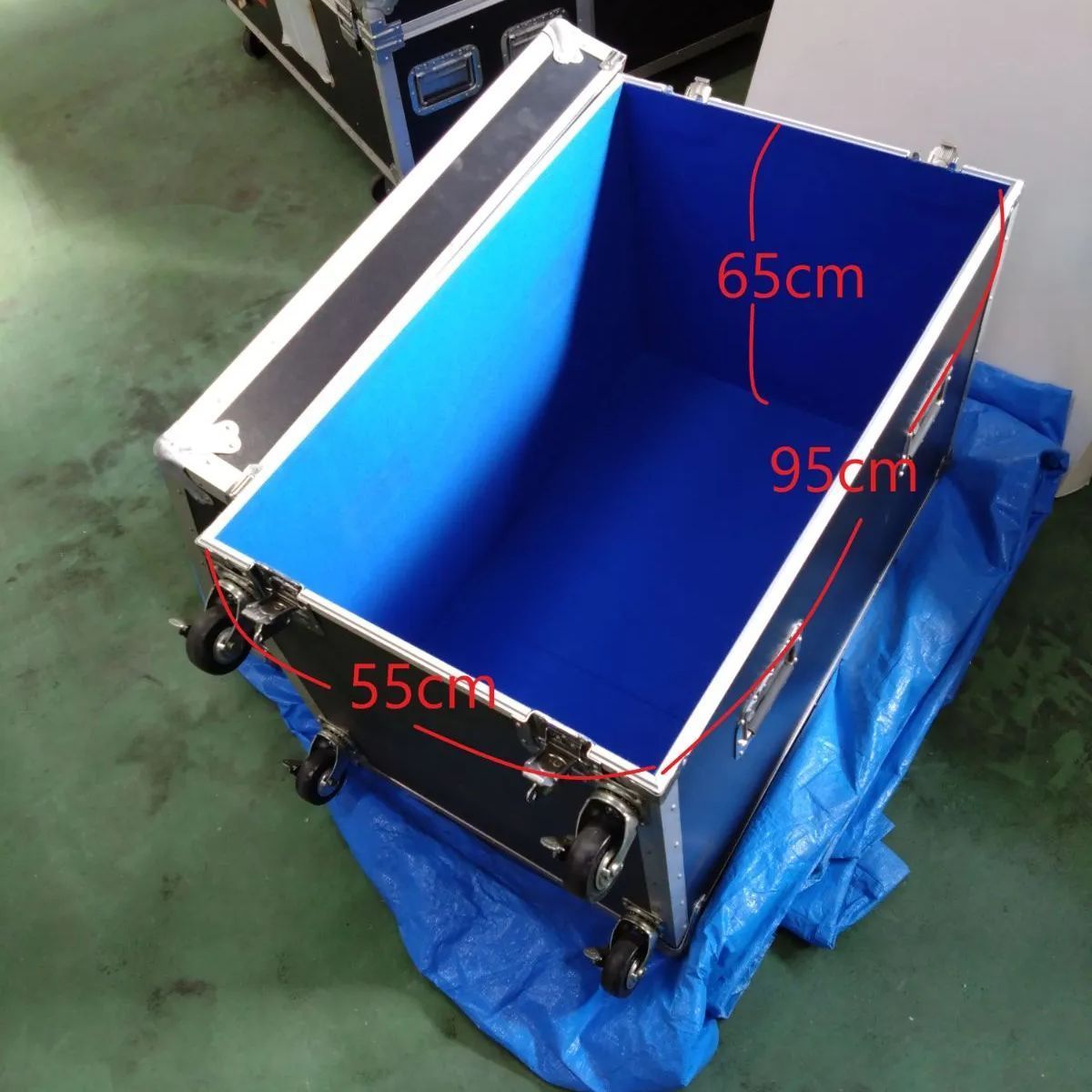 機器輸送 ハードケース トランク型 キャスター付き 機器輸送ハードケース トランクタイプ キャスター付き - メルカリ