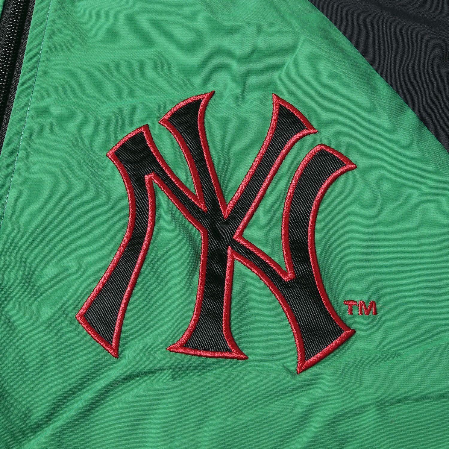 美品 Supreme シュプリーム ジャケット サイズ:L 21AW New York Yankees MLB ナイロン トラック ジャケット  Track Jacket ジャケット グリーン ブラック アウター ブルゾン コラボ