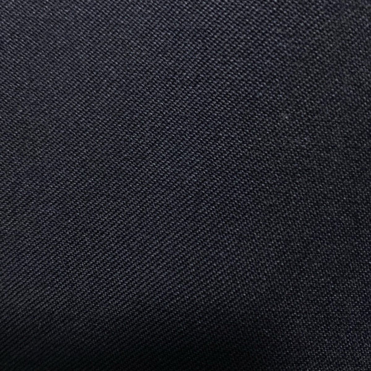 ダークネイビー