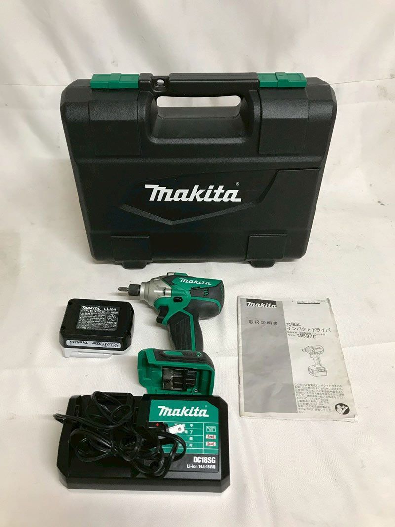 北見市発 マキタ makita 充電式インパクトドライバ M697D 緑 電動工具 DIY