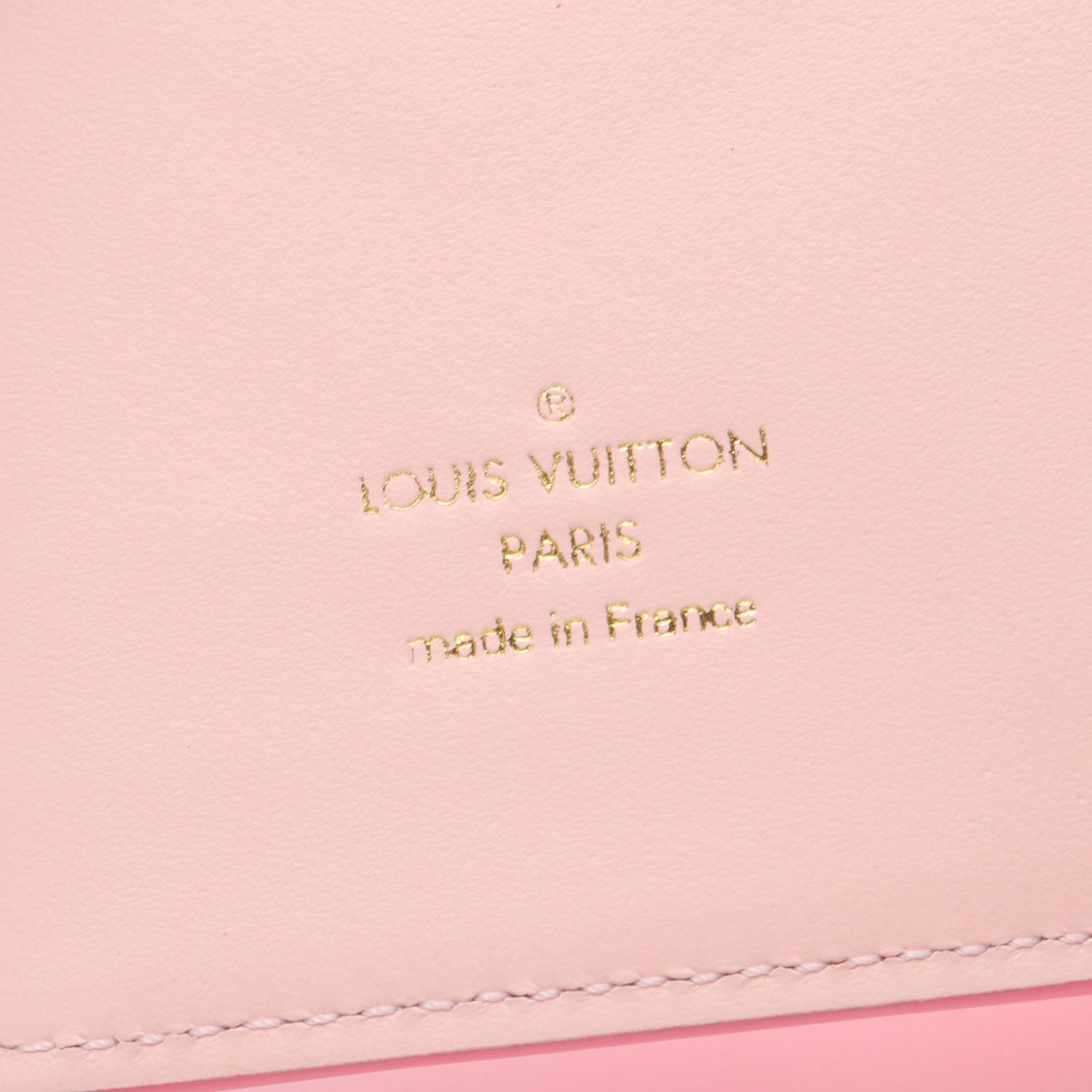 LOUIS VUITTON