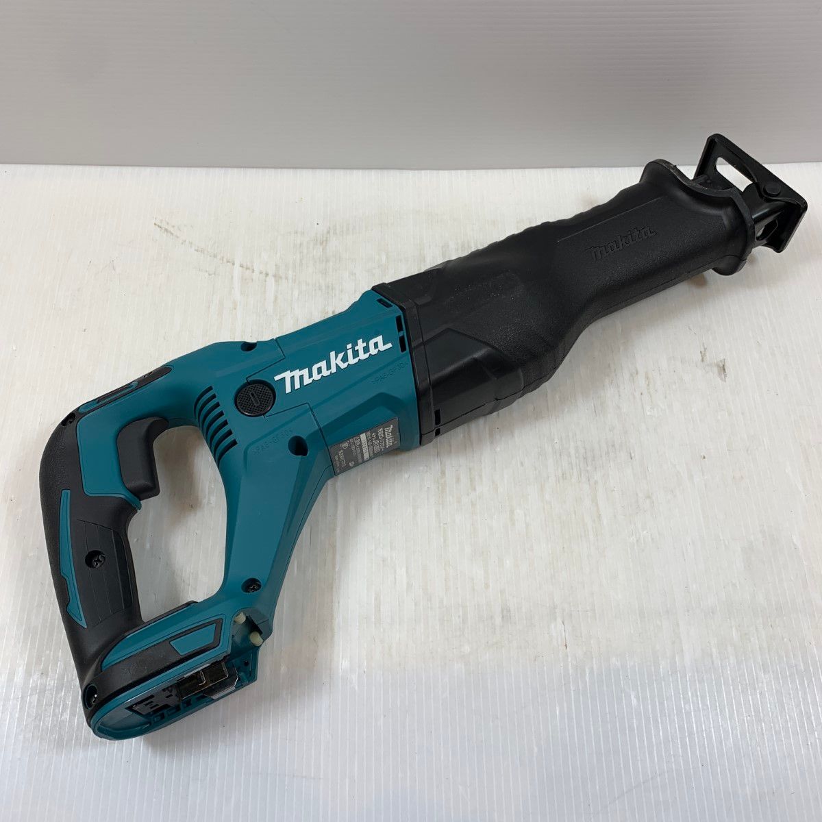 18v
