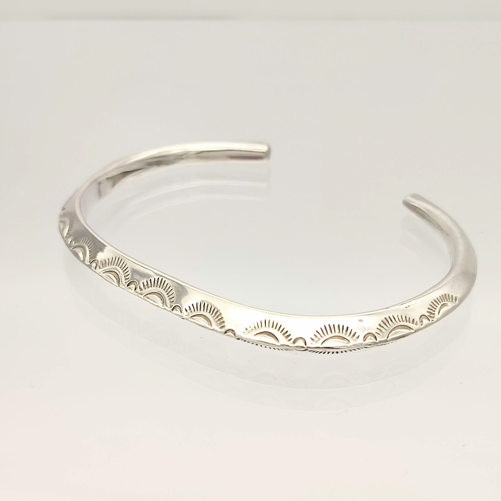 Larry Smith シルバーバングル ラリースミス(LARRY SMITH) SHELL BRACELETバングル シルバー
