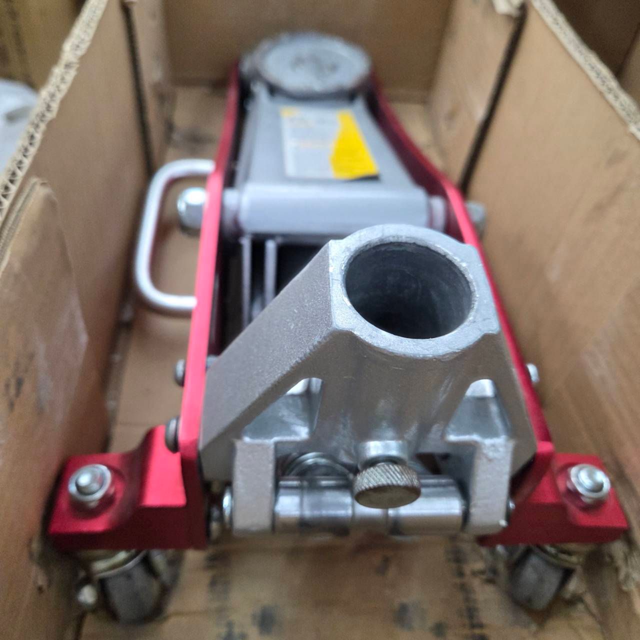 ガレージジャッキ