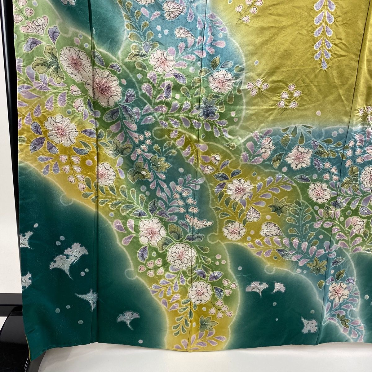 振袖 美品 逸品 辻が花 雪輪 ぼかし 銀通し 鶯色 袷 身丈168cm 裄丈