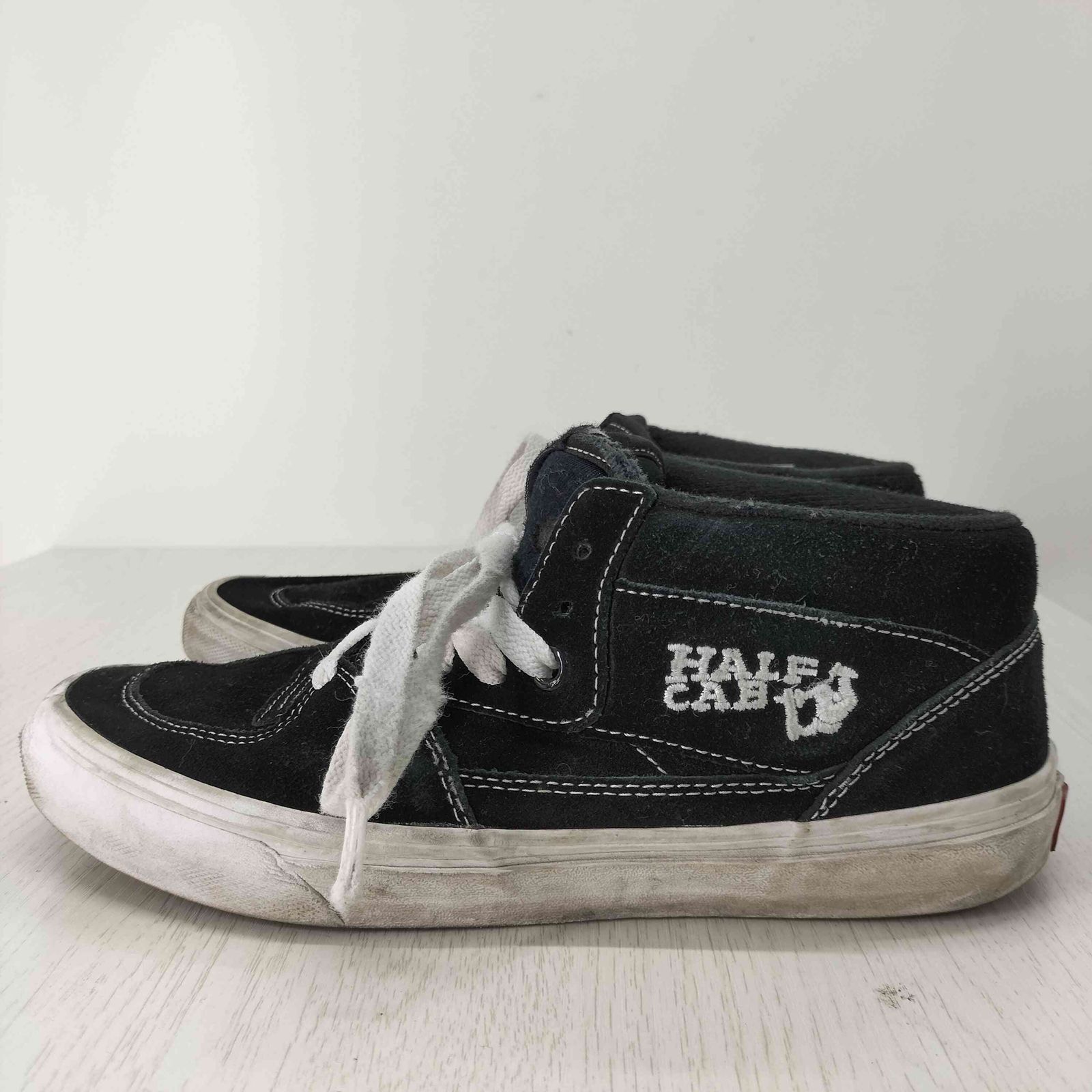 週末限定値下げ　VANS Half Cab 25.5センチ VANS HALF CAB Black Black 25.5㎝