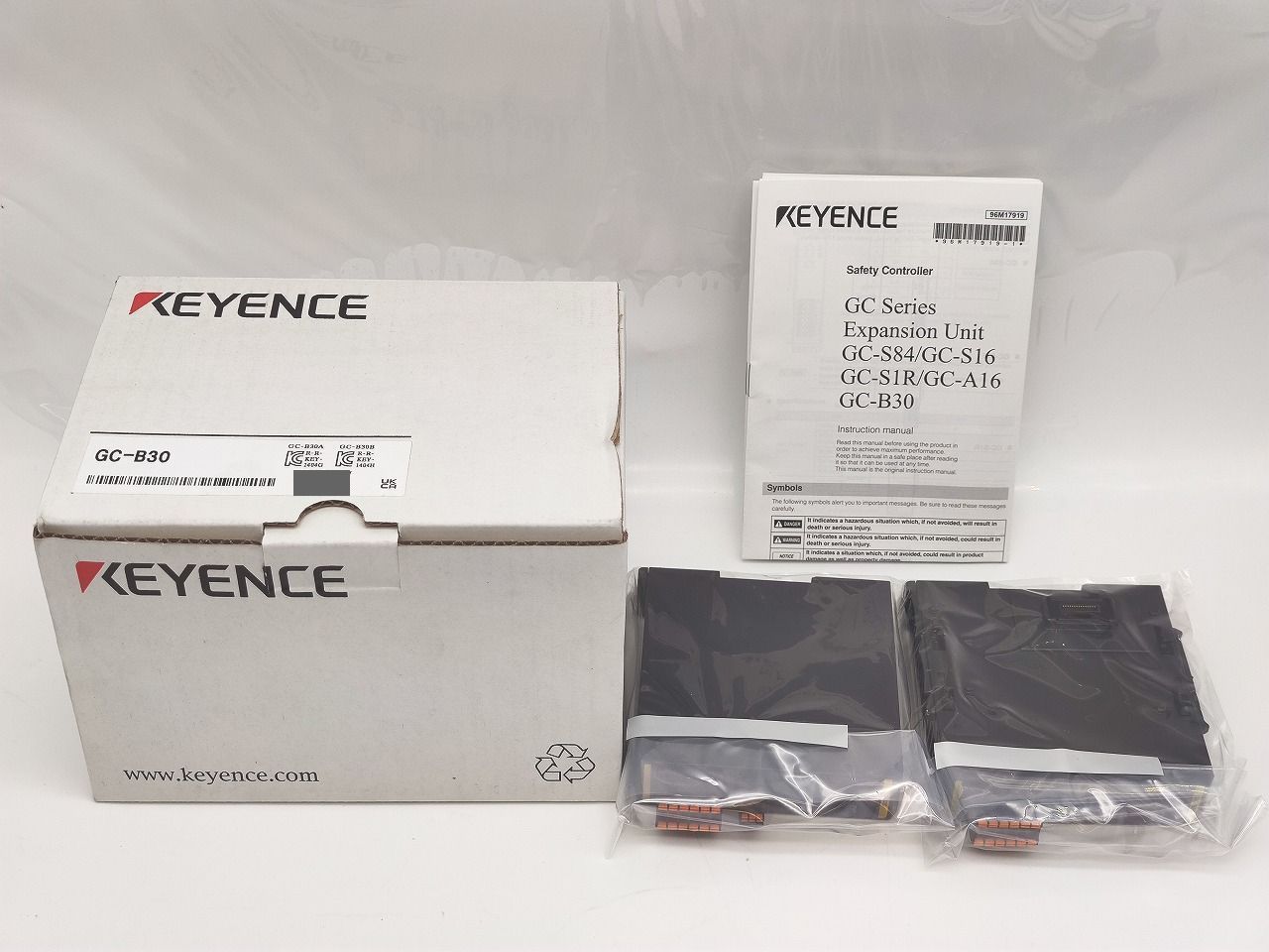 インボイス対応 箱いたみあり キーエンス KEYENCE GC-B30