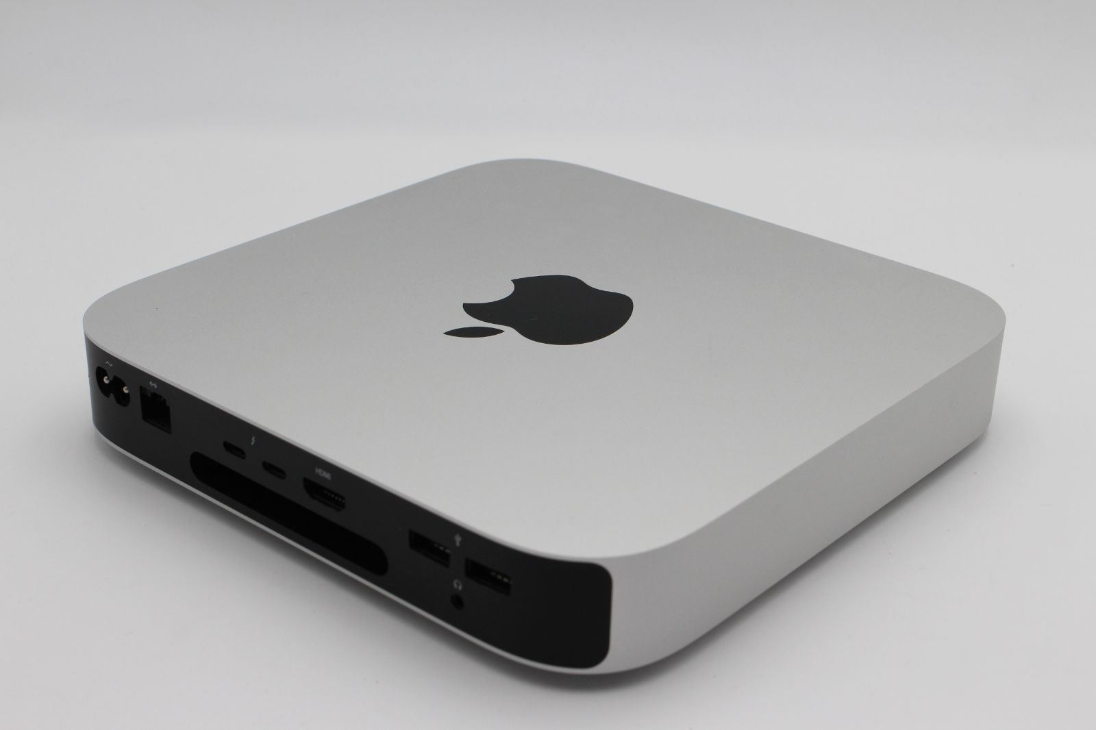 Apple MacMini A2348 M1 8GB 256GB シルバー Apple Mac mini M1 8GB