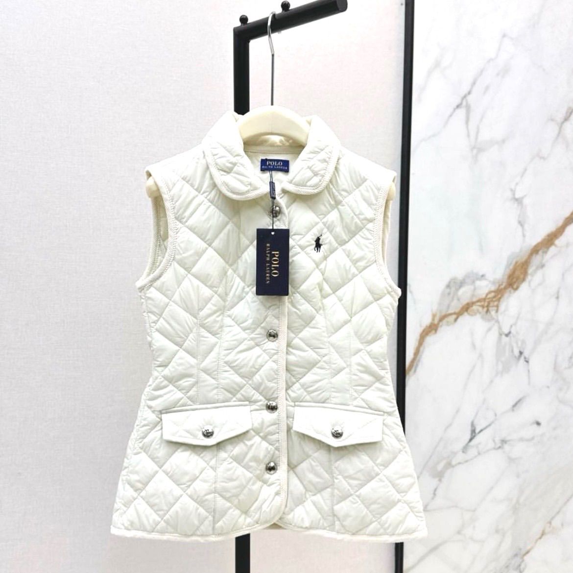 ☘️ 新品未使用 ラルフローレン ダウンベスト 白 ホワイト 光沢 タグ付き☘️ 新品タグ付】 Polo Ralph Lauren ダウンベスト ポロ ラルフ