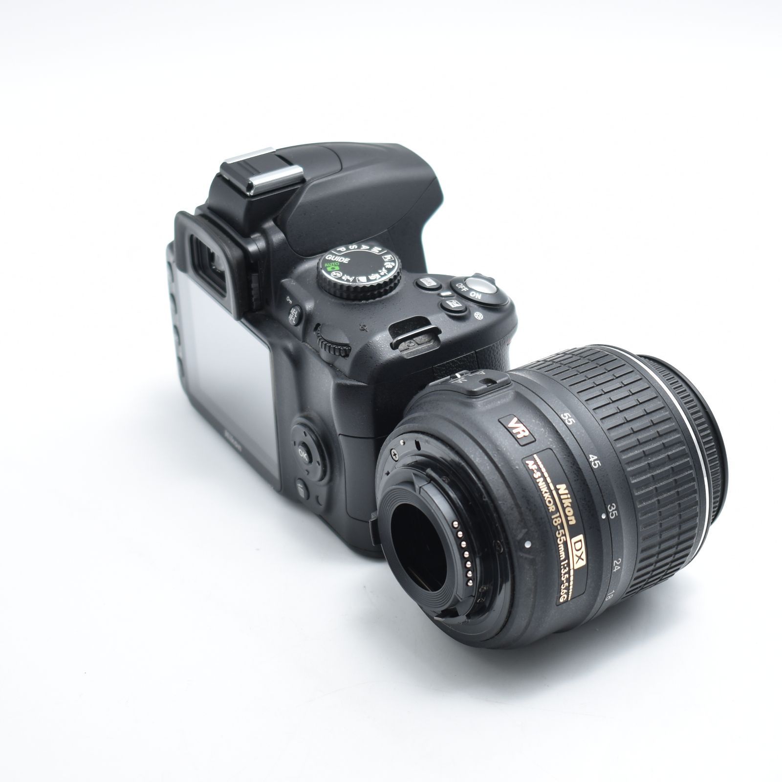 デジタル一眼レフカメラ D3000