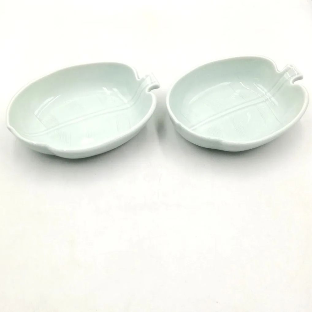 【まとめ買い対象外】有田焼　笹　6寸　皿　中皿　中鉢　葉っぱ　木の葉　１０枚　陶器　和食器　器
