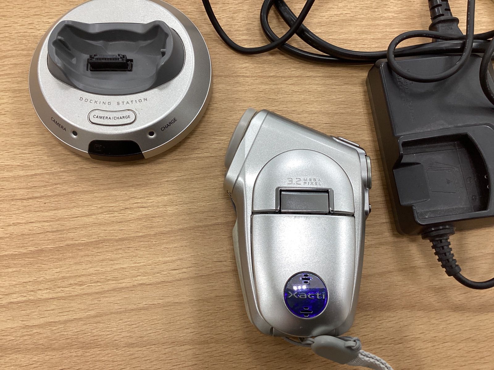 サンヨー SANYO XACTI DMX-C1デジタルムービーカメラ 三洋電機 Xacti DMX-C1 価格比較 - 価格.com