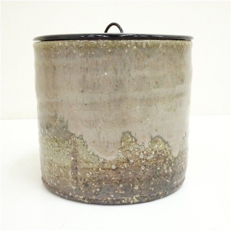 萩焼 城山窯 金子信彦造 水指 共箱 水指し 茶道 茶道具 おしゃれ 水差し 抹茶 インテリア 茶器 水器 お茶 骨董 茶会