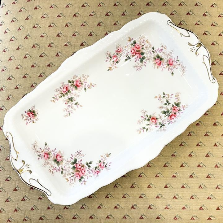 希少！ ROYAL ALBERT Lavender Rose サンドイッチプレート 耳