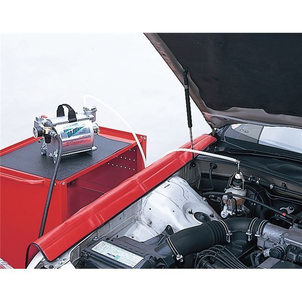 京都機械工具 (KTC) ブレーキブリーダーセット 日産車用 ATBX70N KTC ブレーキブリーダーセット 日産車用 (ATBX70N)(4989433747309