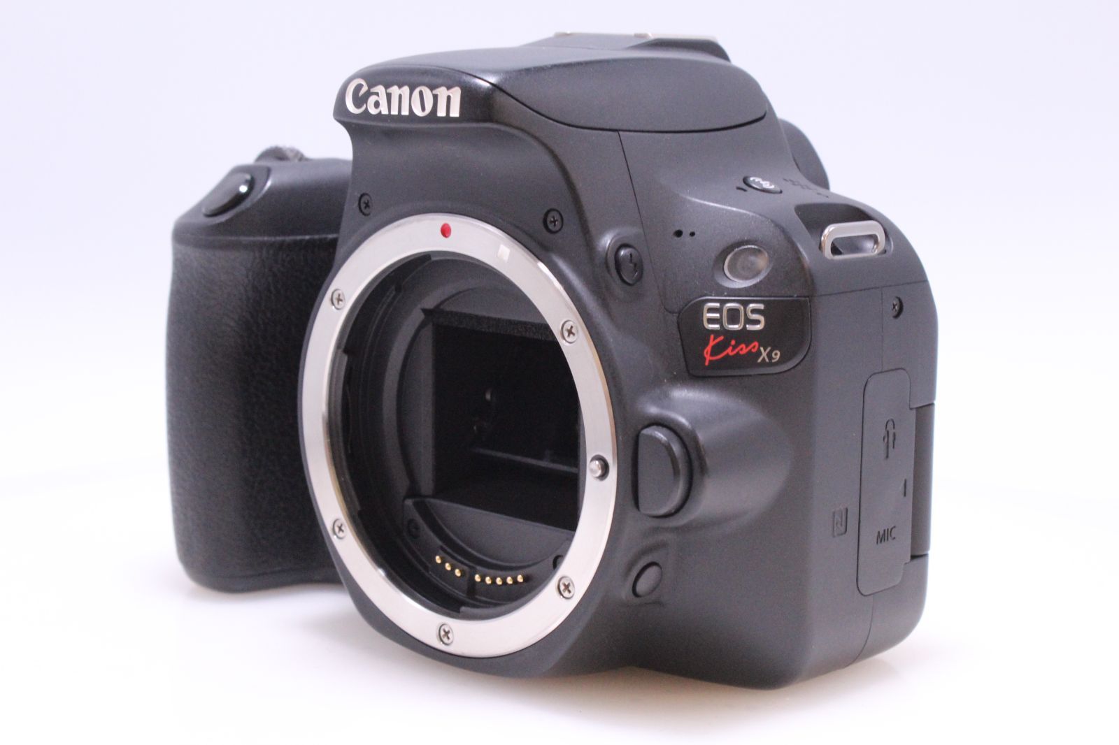 Canon EOS kiss x9 ブラック カメラ キヤノン(CANON) EOS Kiss X9 ダブルズームキット ブラックの