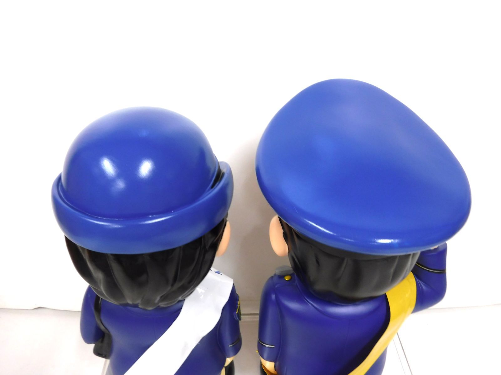 M[宅140]0147 埼玉県警察 街のおまわりさん ソフビ フィギュア
