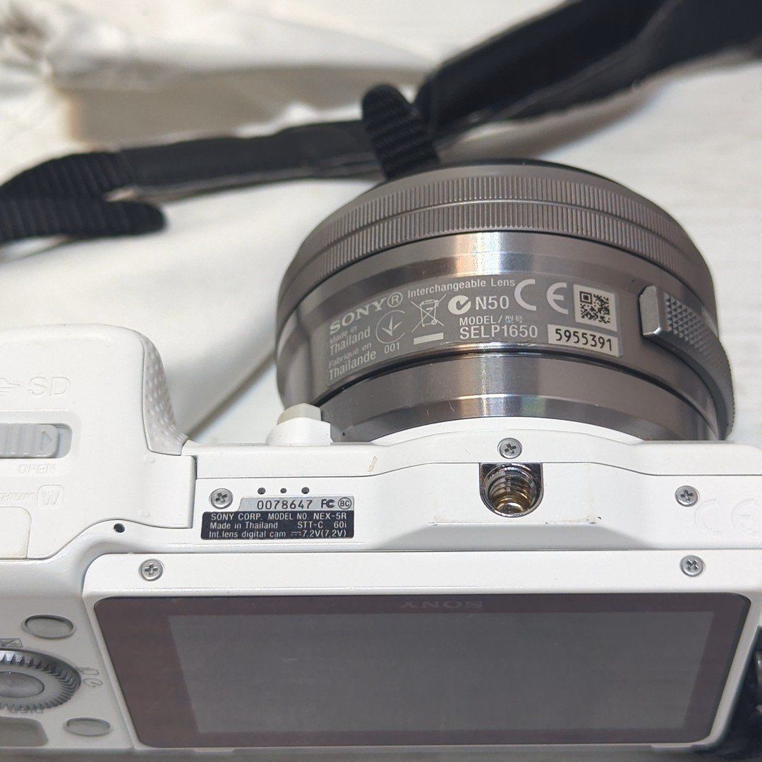 SONY NEX-5R ミラーレスカメラ ホワイト　おまけ付き Amazon.co.jp: SONY ミラーレス一眼 α NEX-5R パワーズーム