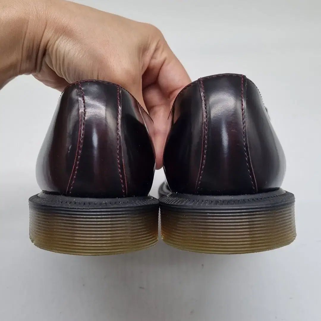 新品未使用Dr. Martens バーガンディ ローファー 本体 25cm DR. MARTENS(ドクターマーチン) ロン バーガンディー レディース