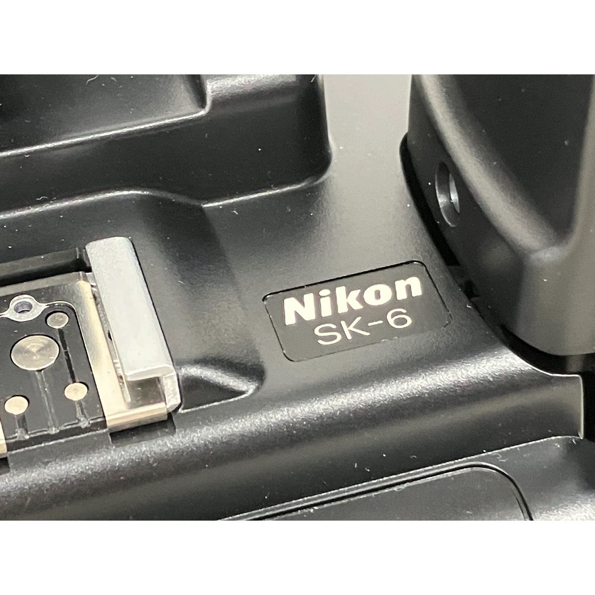 NIKON