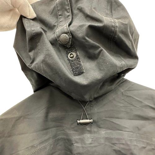 MONCLER モンクレールジーニアス 1952 DOUSSAIN 19年 マウンテンパーカ