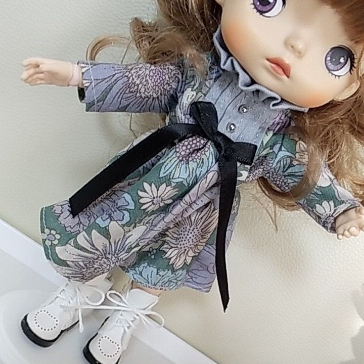 人気満点 新品 未使用 ドールスタンド おもちゃ 人形 Www Bergenvarmesenter No Www Bergenvarmesenter No