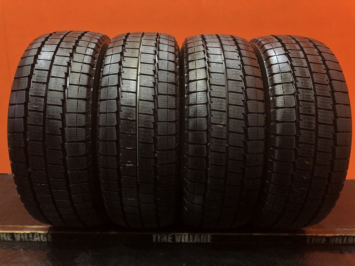 未走行に近い】DUNLOP WINTER MAXX LV01 for VAN 235/60R17 109/107N 