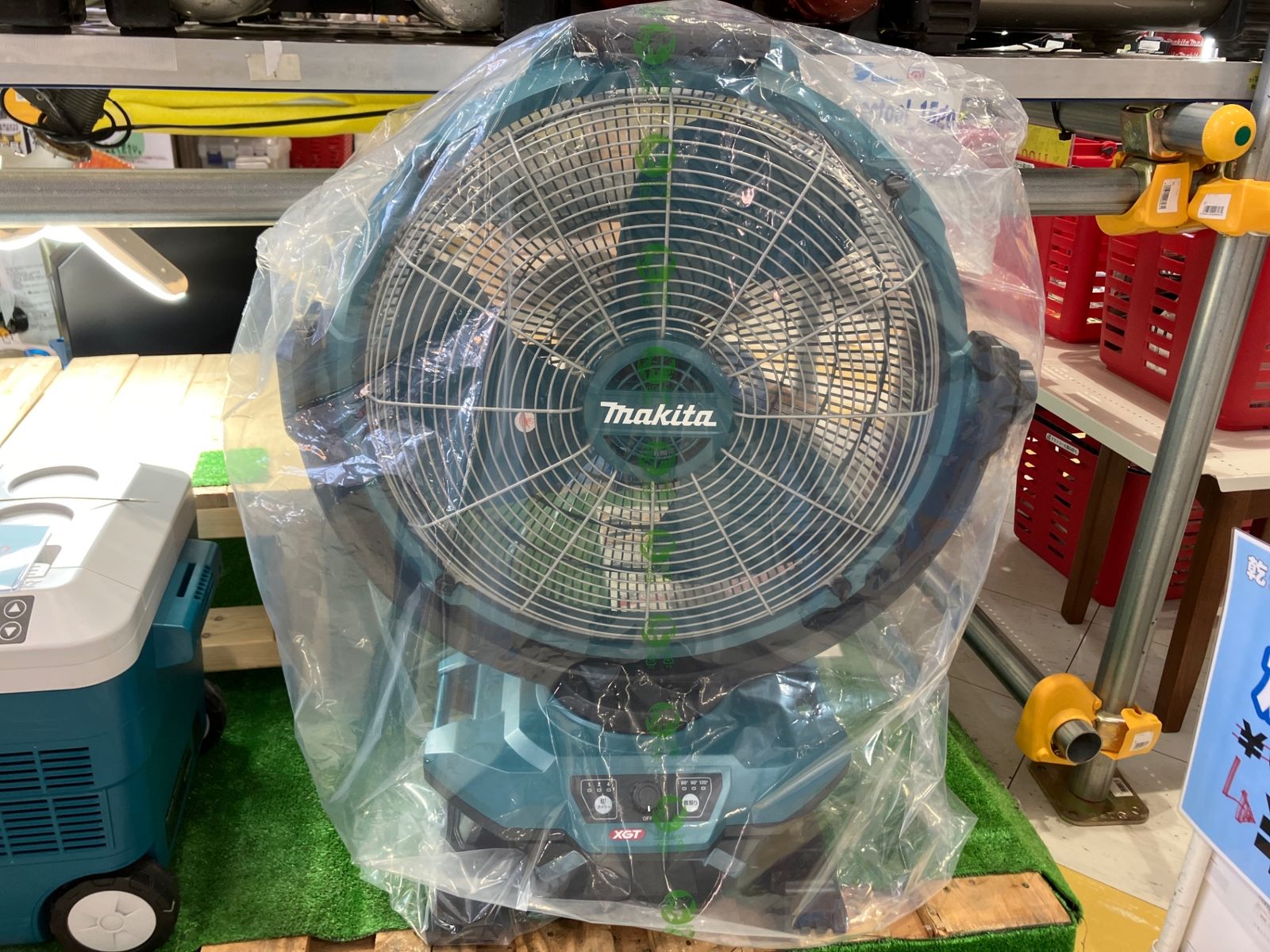 送料含む マキタ makita コードレス産業扇 CF003GZ アクトツール富山店 レジ
